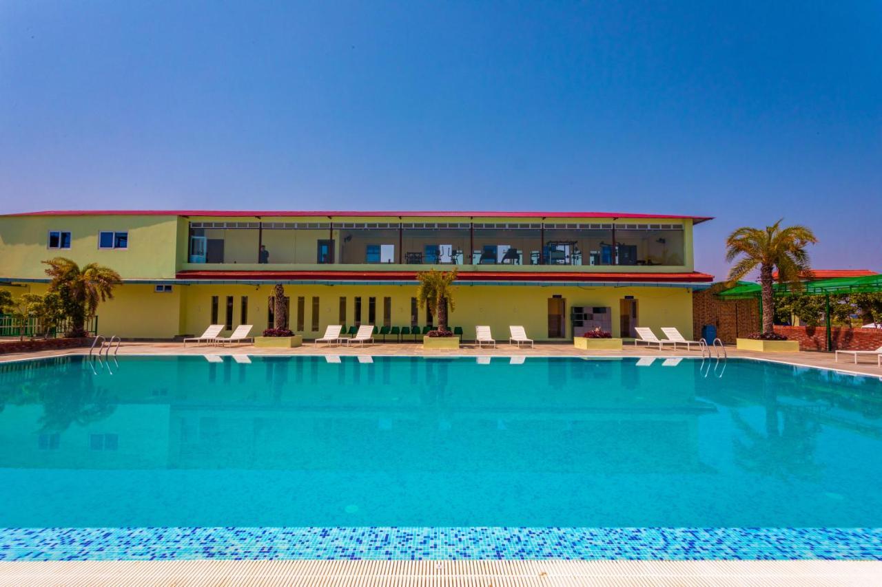 Lumbini Green Resort Bhagwanpur Exterior photo