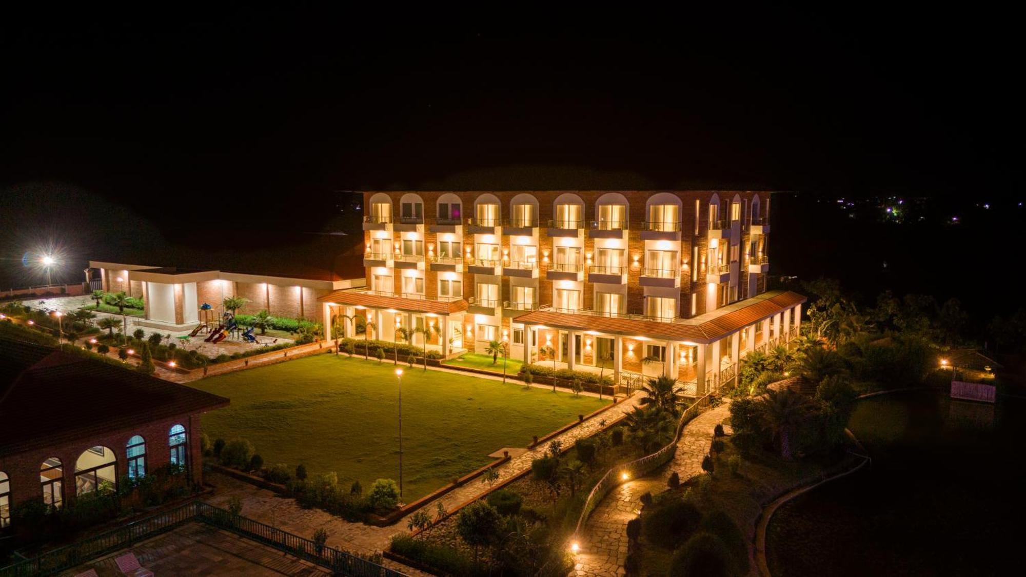 Lumbini Green Resort Bhagwanpur Exterior photo
